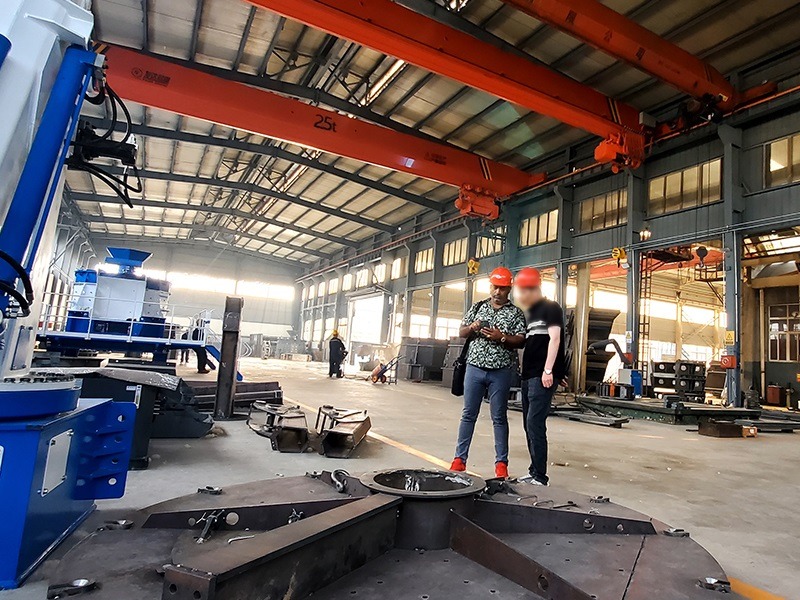 HZS35 料斗式混凝土搅拌站